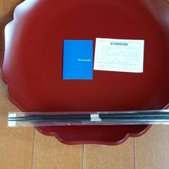 陶器の大皿、新品の画像