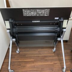 フラップ式会議テーブル 事務机 オフィス デスク オカムラ OKAMURAの画像