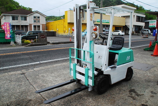 コマツ フォークリフト FG09-2 ガソリン 0.9t 　岐阜市
