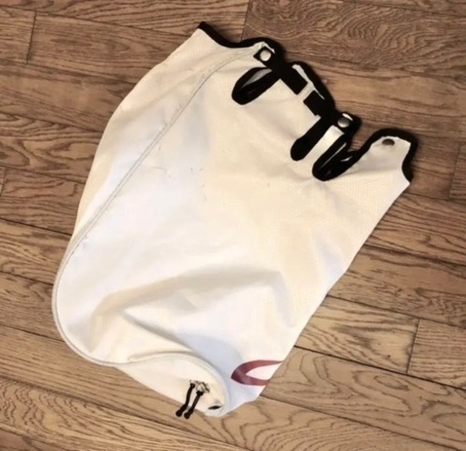 超美品 マスターバニー 超軽量2.2kg スタンド キャディーバッグ 男女兼用