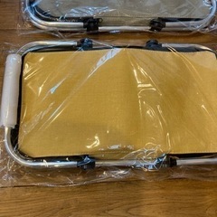 新品折りたたみ保冷バッグ　２つの画像
