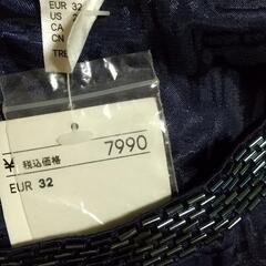 ビジュー付きワンピースの画像