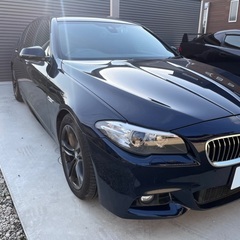 BMW 523d F10 後期 サンルーフ Mスポーツ カーボンブラックの画像