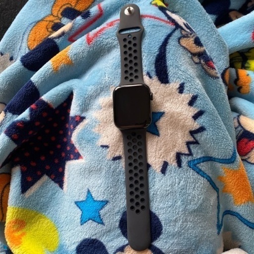 Apple Watch4 GPSセルラーモデル