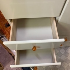 【リサイクルショップ八光　田上店】ホワイト　タンス衣類収納　クローゼットの画像