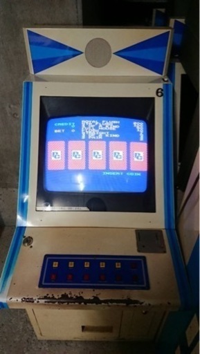 ポーカーゲーム機1台 基盤のみの販売も可