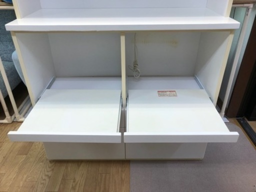 リサイクルサービス八光 田上店 配達・設置OK】ホワイト 食器棚 二口