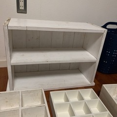 アンティーク調の棚　棚　店舗用品　ナチュラル雑貨　雑貨　ヴィンテージ　風　　の画像