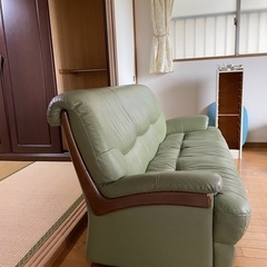 ソファお売りします