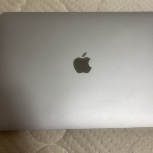 美品　macbook air 2020