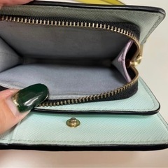 マークジェイコブス　MARC JACOBS 折り畳み財布の画像