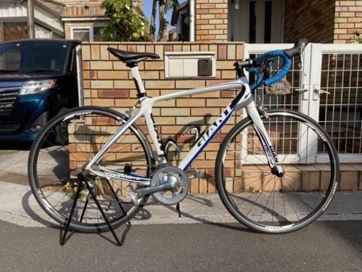 《値下げしました》GIANT DEFY COMPOSITE SE