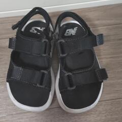 New Balanceキッズスポーツサンダル