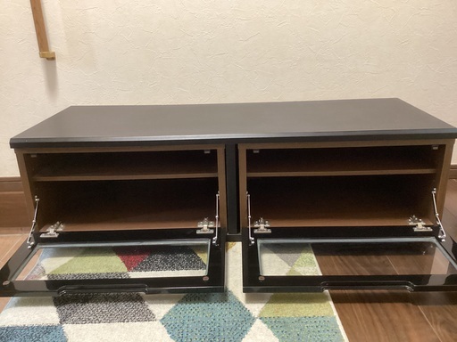 伸縮式テレビ台