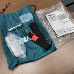 マキタ 刈払機 草刈機 MUR145UDRF 本体 バッテリー14.4v 充電器 フルセットの画像