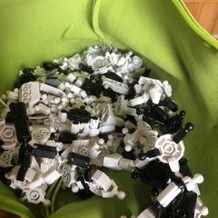 3Dブロック　モノカラー　立体　ロボット　自由デザイン　想像力の画像