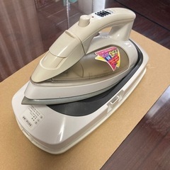 サンヨー　コードレス　スチームアイロン