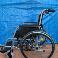 本日限り限定価格！2/17までの出品！　頑丈車椅子【新品】折り畳み式　パンクレスタイヤ 耐荷重130kg 本日限り限定価格！2/17までの出品！ 頑丈車椅子【新品】折り畳み式