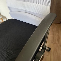 【お取引中】デスクチェアの画像