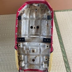 Z400GP用三段シートの画像