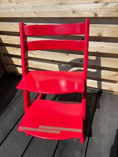 ストッケ　トリップトラップ ベビーチェア　レッド