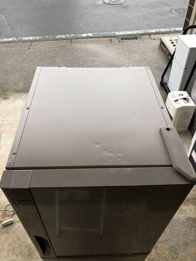 (売約済み) 2018年製 日立 3ドア 265L ノンフロン冷凍冷蔵庫 真ん中野菜室 R-27JV(T) 型