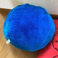 セサミストリート　抱き枕、クッションの画像