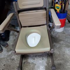 ポータブルトイレを差し上げますの画像