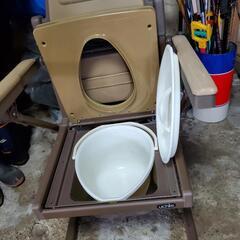 ポータブルトイレを差し上げますの画像