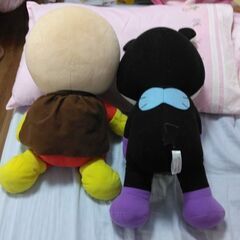 アンパンマンバイキンマンぬいぐるみset値引しました。の画像