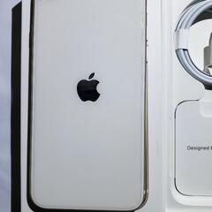 iPhone se 第三世代 64g スターライト
