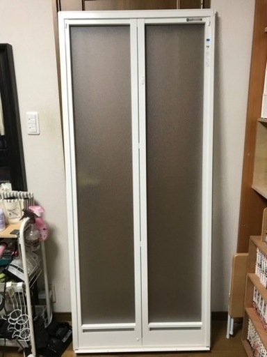 浴室折れ戸:新品です(^-^)