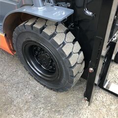 塗装済　2.5トン　ディーゼルフォークリフト　関東輸送費無料(条件有)　試乗下取歓迎　中古フォークリフトの画像