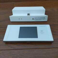 AU Speed Wi-Fi NEXT W05 + クレードル の画像