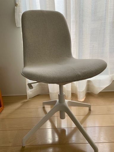 IKEAの椅子