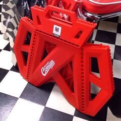 バタフライスツール 大 2点 新品 コンサドーレ 赤黒 公式 ステップ 踏み台 椅子 キャンプ アウトドア 札幌市東区 新道東店の画像