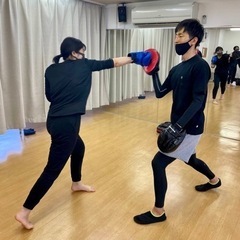 ミット打ち(南森町)の画像