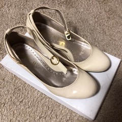 S.W.Beauty パンプスハイヒール　クリーム色 Mサイズ