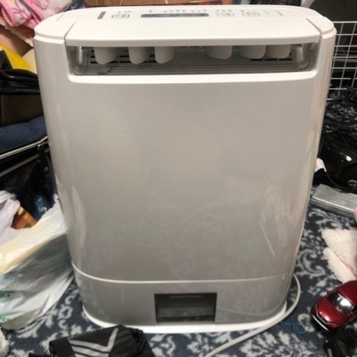 取引中　Panasonic 衣類乾燥除湿機　