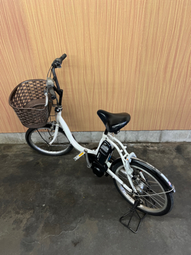 格安‼️ 電動自転車 YAMAHA パスシティリチウム 白 20インチ 6ahバッテリー付き 自宅引き取り割り引き有り⭕️ 
