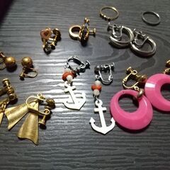イヤリング色々＋指輪の画像