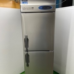 HOSIZAKI/ホシザキ　業務用　縦型２面冷凍庫　５０２L　フリーザー　３相２００Ｖ　店舗　飲食店　ＨＦ－６３Ｚ３