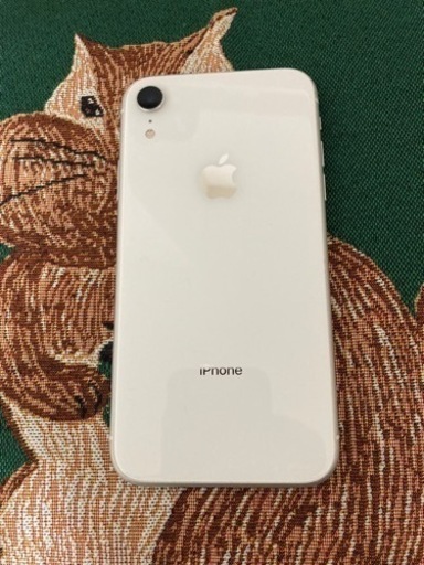 iPhone XR 64GB SIMロック解除済み au