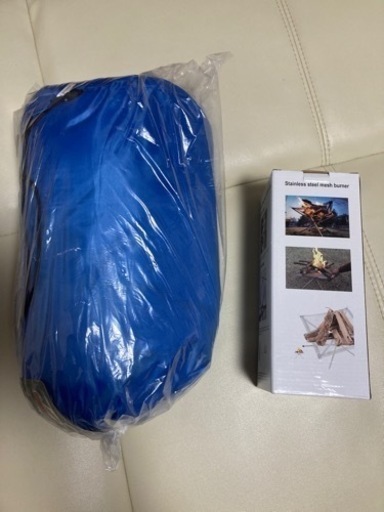 キャンプ用品　寝袋＆ファイヤースタンド