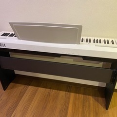 【美品！早い者勝ち！】2017年製 YAMAHA P-115 ヤマハ 電子ピアノ 88鍵盤 アレンジ 編曲 キーボード 引取限定！元箱あり！の画像