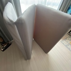 三つ折りマットレス⭐︎値下げの画像