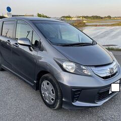 フリードハイブリッド、車検4年12月、パワースライドドア、ナビ、...