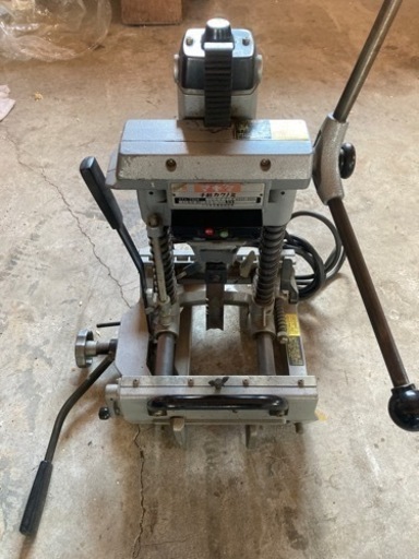 マキタ　角ノミ　ほぞ穴　7304