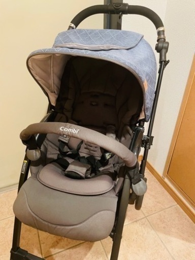 コンビ ホワイトレーベル クロスゴー 4キャス エッグショック UJ セレスティアルブルー BL