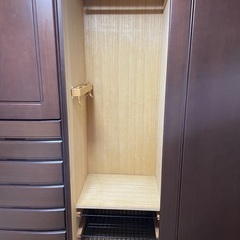 家具（タンス、ソファ、ダイニングセット、食器棚）